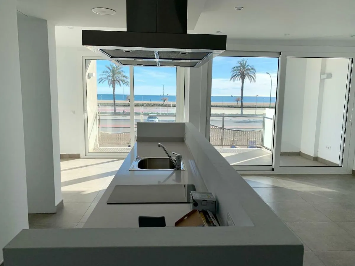 Edifici Valeria Apartment Empuriabrava Spain